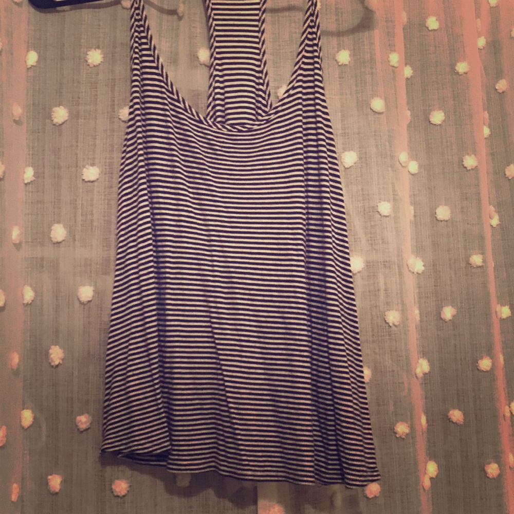 Black and white crop top